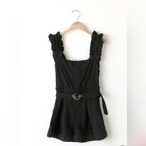 Greylin Sandi Embroidered Eyelet Scrunchie Strap Romper size medium
